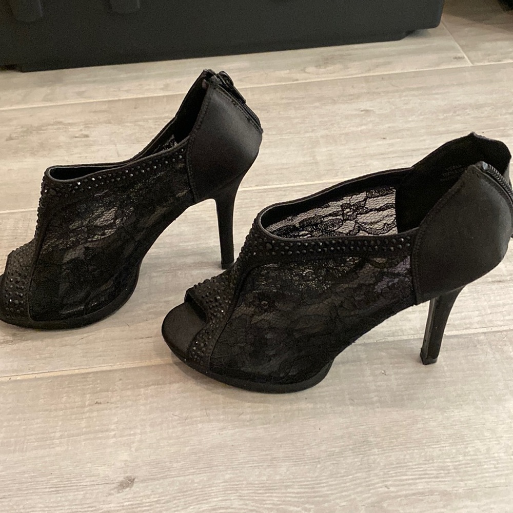 Day trip heels